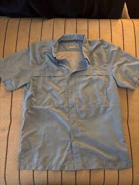 G&G Men’s Short-Sleeve Button-Down Shirt in Light Blue